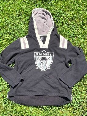 47 Brand Raiders Black Hooded Zip-Up Sweatshirt with Gray Accents